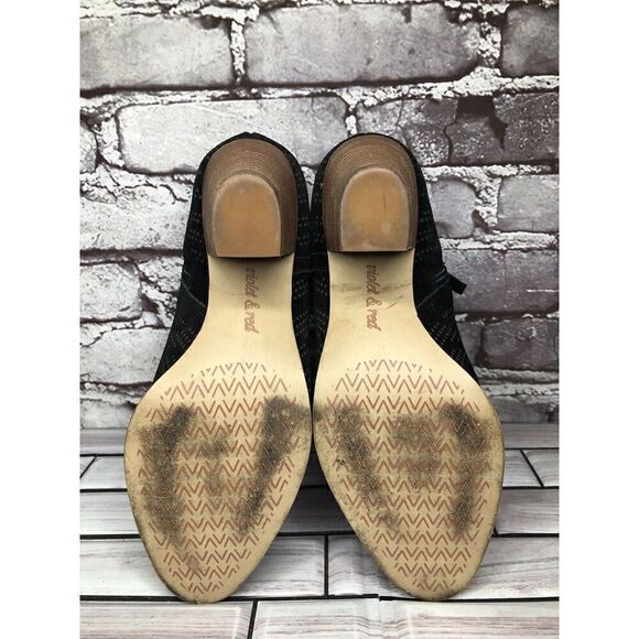 Violet & Red Jensen Black Suede Perforated Ankle Boots Block Heels Women Sz 6M - Picture 16 of 16